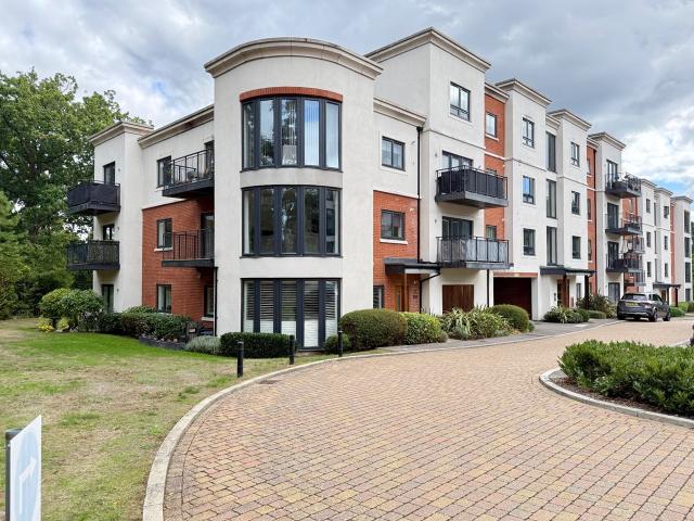 Flat for rent in Easthampstead, Bracknell