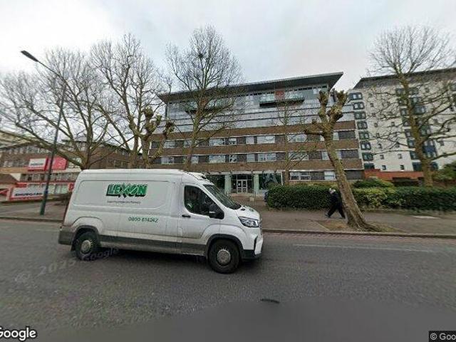 Flat for rent in London Borough of Croydon, Norbury