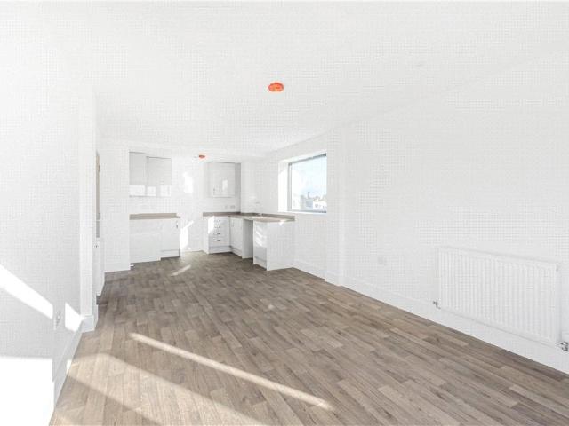 Flat for rent in London Borough of Croydon, Thornton Heath