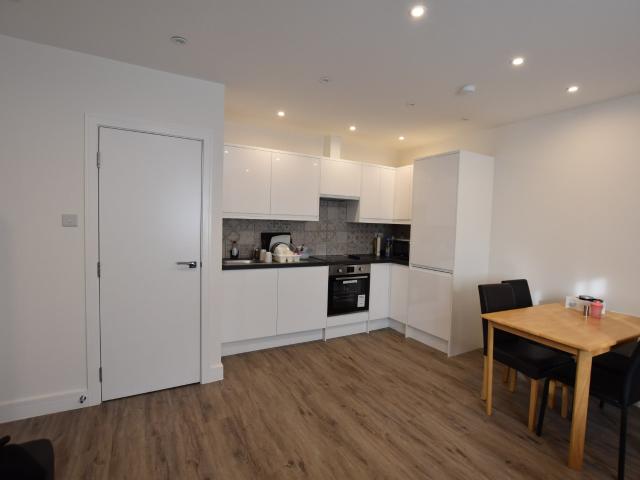 Flat for rent in London Borough of Croydon, Thornton Heath
