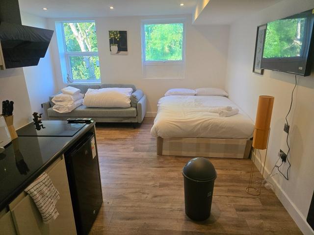 Flat for rent in London Borough of Croydon, Greater London