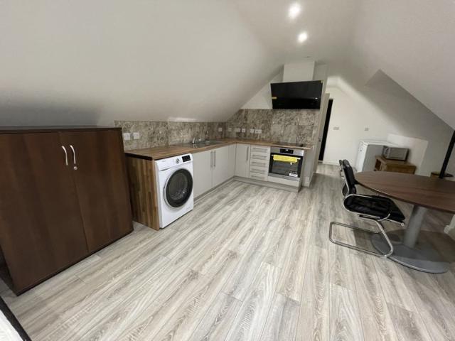 Flat for rent in Abbotswood, Westborough