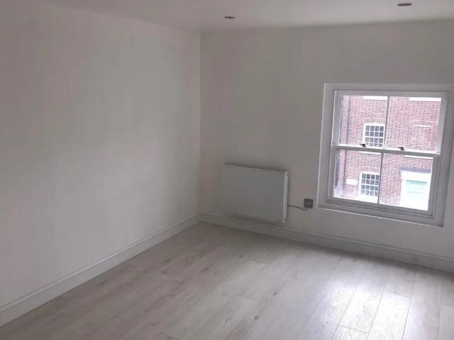 Flat for rent in South Lynn, Brookville