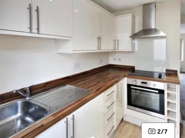 Flat for rent in Blackwell, Mid Sussex