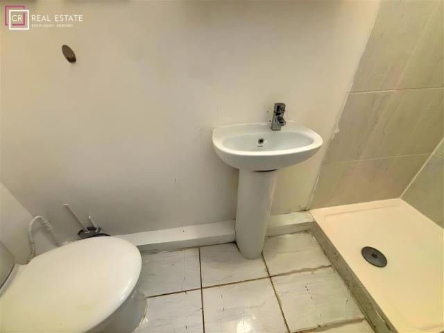 Flat for rent in Strood