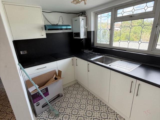 Flat for rent in London Borough of Barking and Dagenham, Greater London