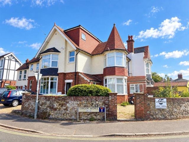 Flat for rent in Bognor Regis, Arun