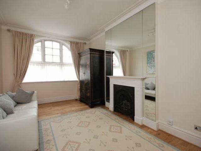 Flat for rent in Camden Town, Fitzrovia