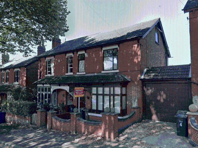 Flat for rent in Goldthorn Hill, Penn