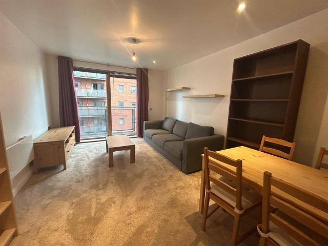 Flat for rent in Georgia, Greater Manchester