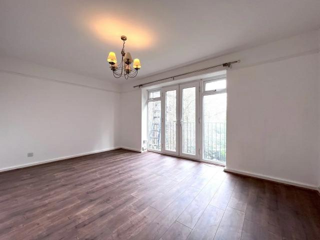 Flat for rent in Stoke Newington, Greater London