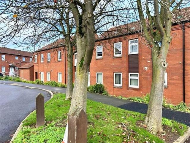 Flat for rent in Telford
