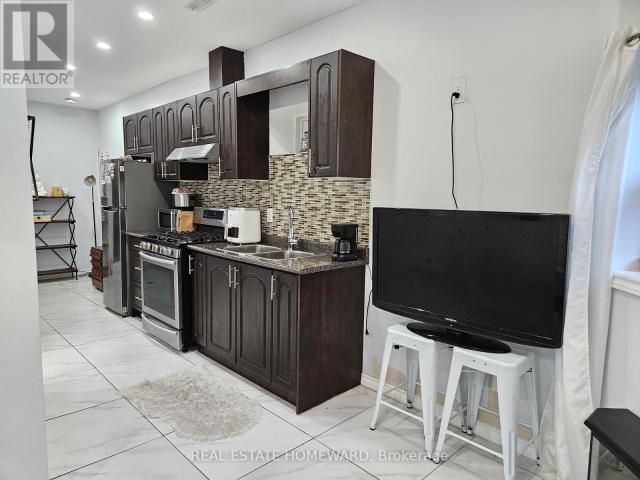 Apartment for rent in Woburn, Ontario