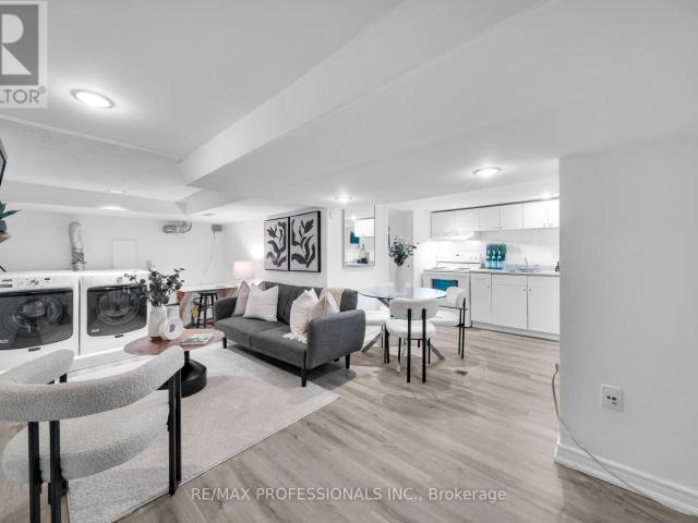 Apartment for rent in Etobicoke—Lakeshore, Toronto