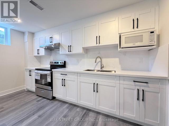 Apartment for rent in Sharon Village, Sharon