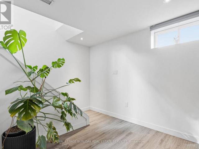 Apartment for rent in Burlington, Ontario