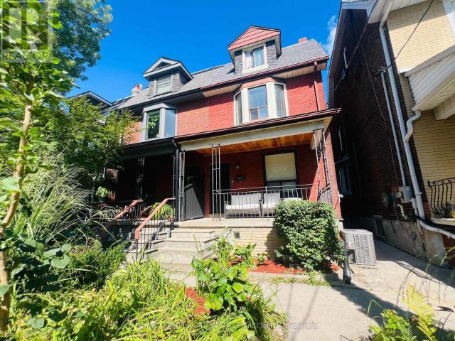 Apartment for rent in University—Rosedale, Toronto