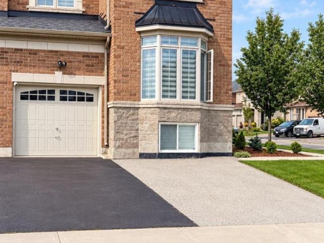 Apartment for rent in Bradford West Gwillimbury, Central Ontario