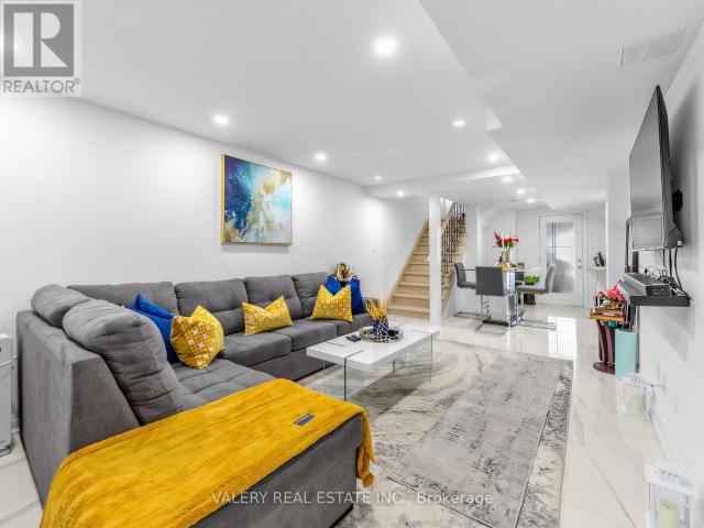 Apartment for rent in Woburn, Ontario