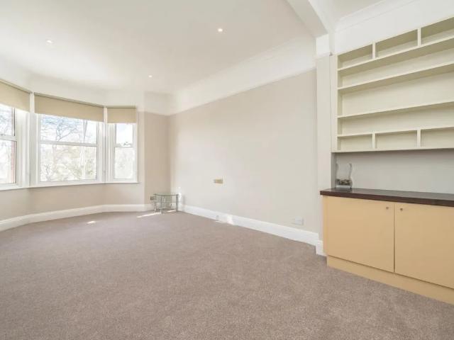 Apartment for rent in London Borough of Ealing, Greater London