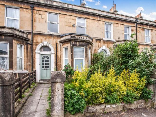Flat for rent in East Twerton, Bath