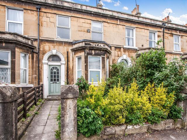 Flat for rent in East Twerton, Dulcote
