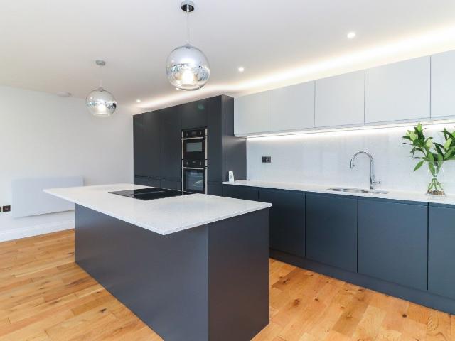 Flat for rent in Denham, Gerrards Cross and Chalfonts Community Board, Tatling End