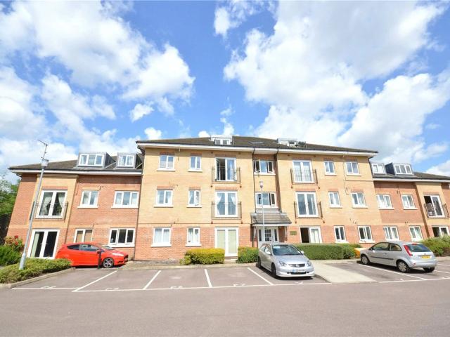 Flat for rent in North Watford, Hertfordshire