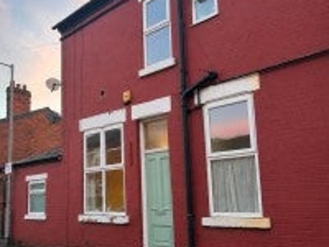 Flat for rent in Hazel Grove, Greater Manchester