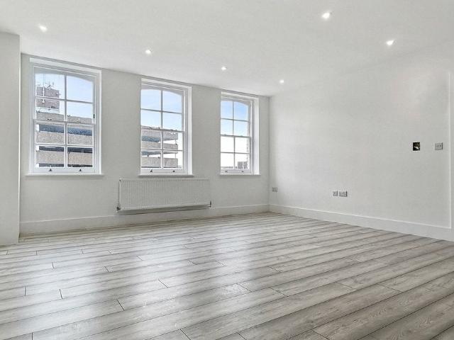 Flat for rent in Brooklands, Monks Orchard