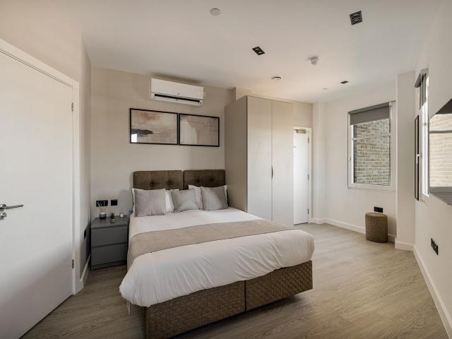 Flat for rent in Greenhill, Greater London