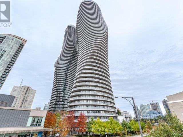 Apartment for rent in City Centre, Mississauga