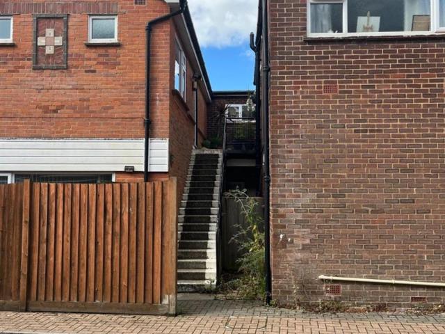 Flat for rent in Highcliffe