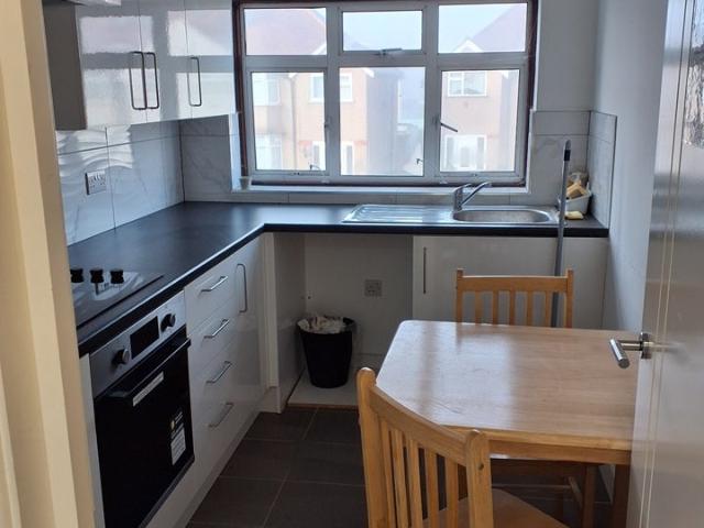 Flat for rent in London Borough of Ealing, Greater London