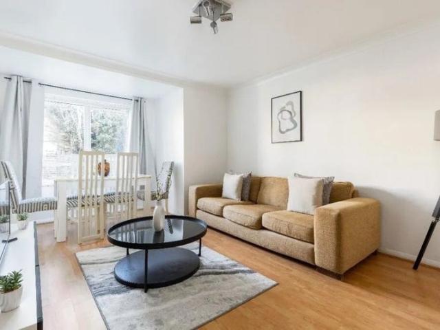 Flat for rent in Old Kent Road, Greater London