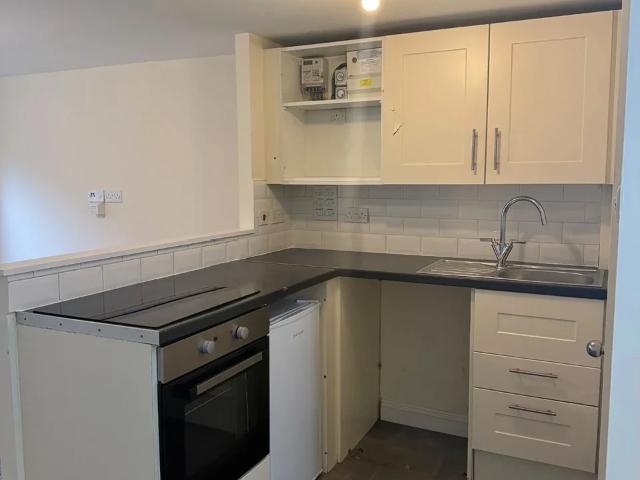 Flat for rent in Smug Oak, St Albans