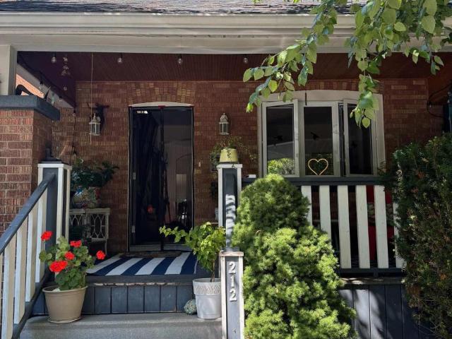 House for rent in Toronto
