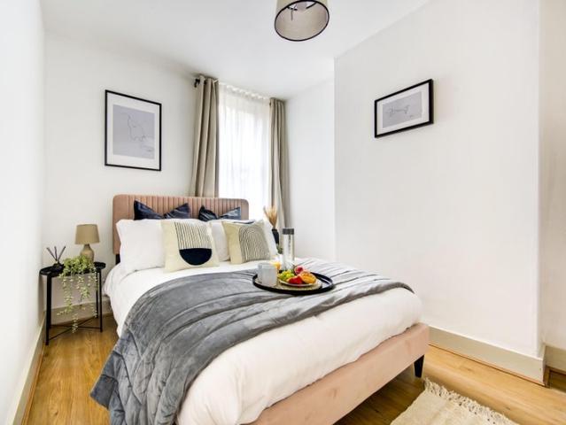 Flat for rent in Homerton, Greater London
