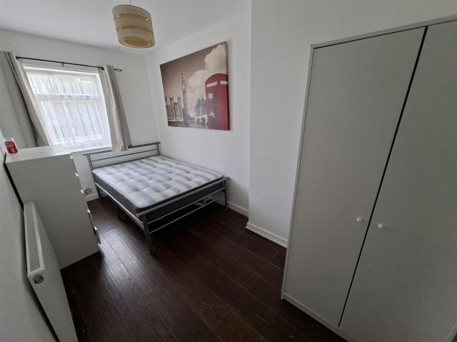 Flat for rent in Plasnewydd, Cardiff