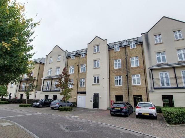 Flat for rent in Bromley Common, Greater London