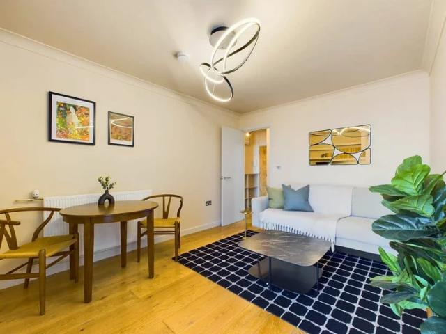 Flat for rent in Seven Dials, Bloomsbury