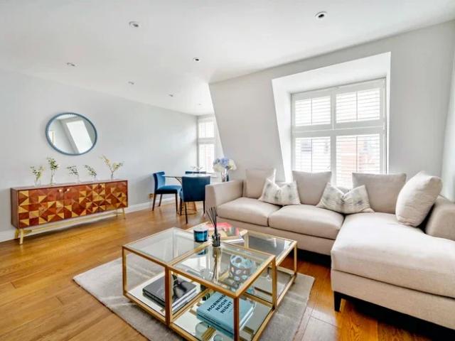 Flat for rent in Mayfair, East Marylebone