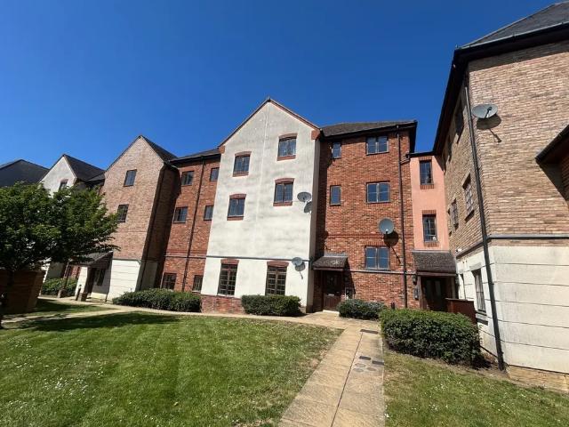 Flat for rent in Monkston Park, Milton Keynes