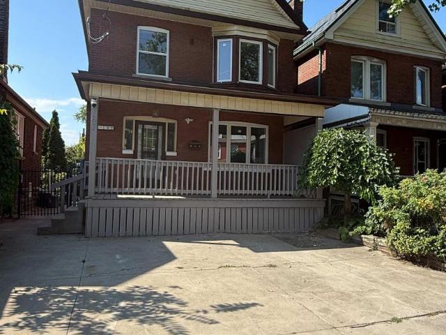 Apartment for rent in Ancaster, Ontario