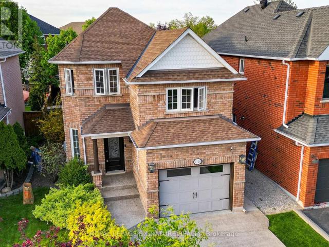 House for rent in Oakville, Ontario