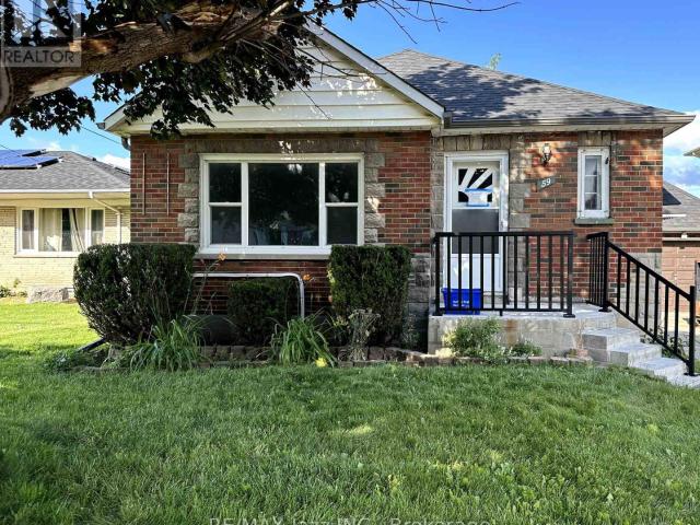 Apartment for rent in Durham, Ontario