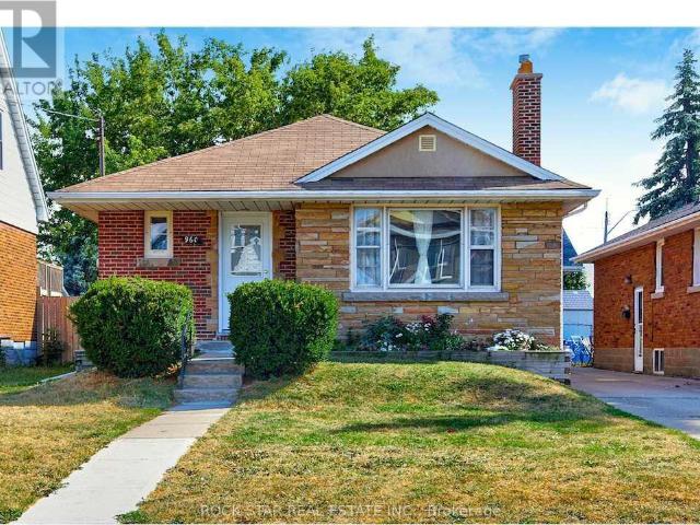 Apartment for rent in Ancaster, Ontario