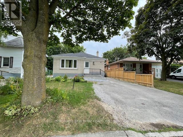 Apartment for rent in Woburn, Ontario