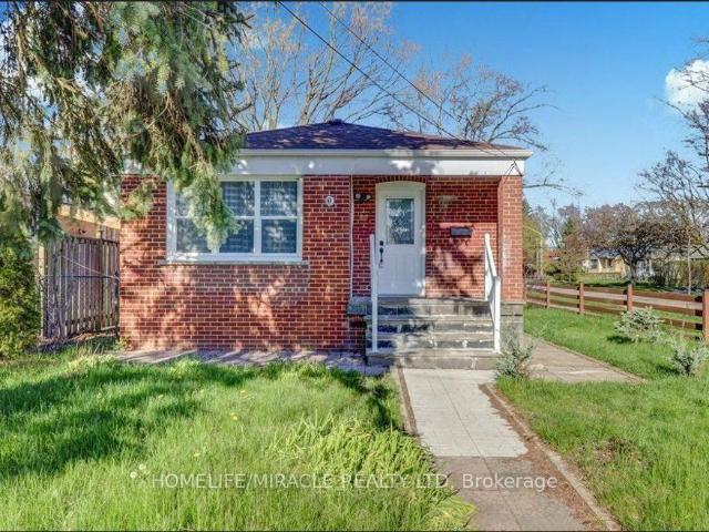 Apartment for rent in Woburn, Ontario