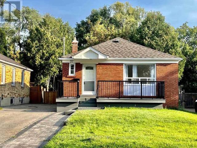 Apartment for rent in Woburn, Ontario